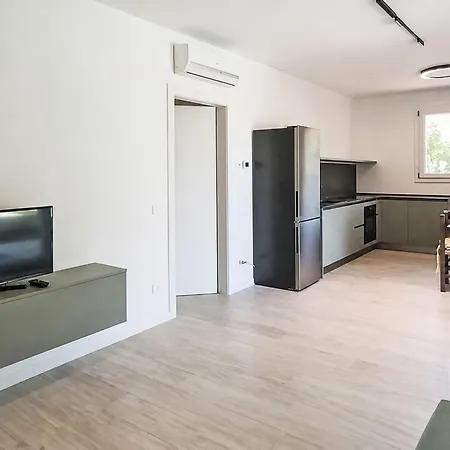 Annamaria By Interhome Peschiera del Garda