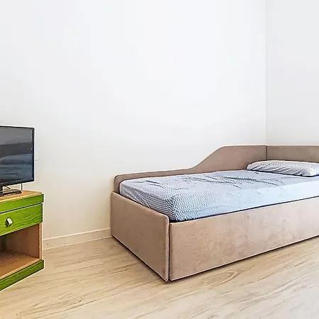 Annamaria By Interhome بسكييرا ديل غاردا